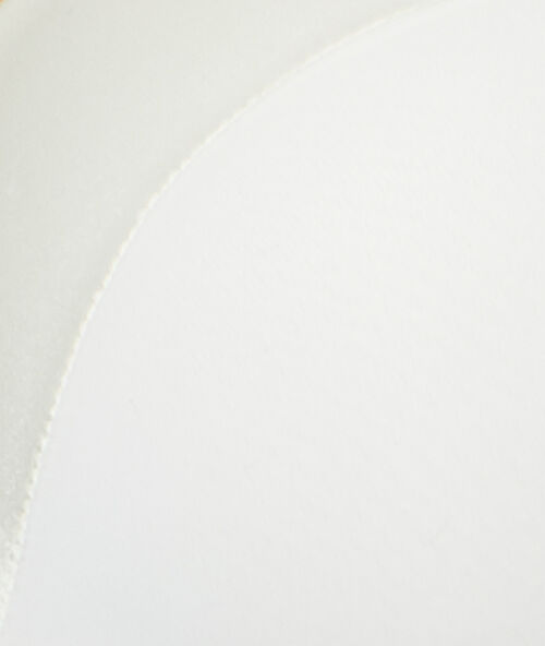 Sujetador con foam de microfibra. copa b-e blanco.