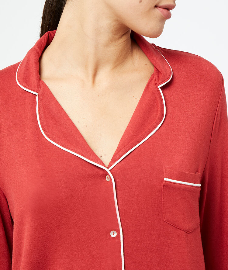 Camisa pijama de viscosa rojo teja.