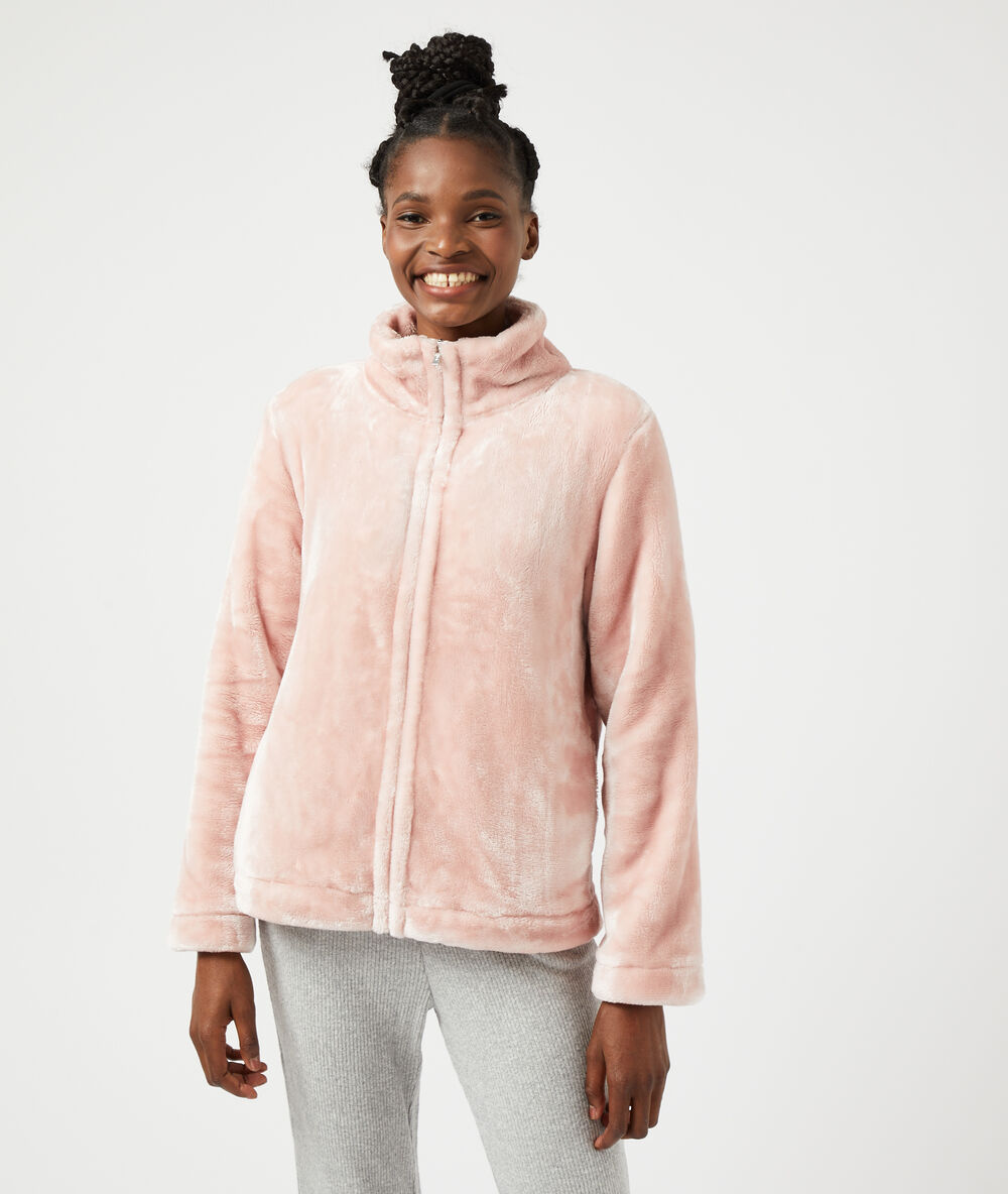 Chaqueta tejido peluche rosa.