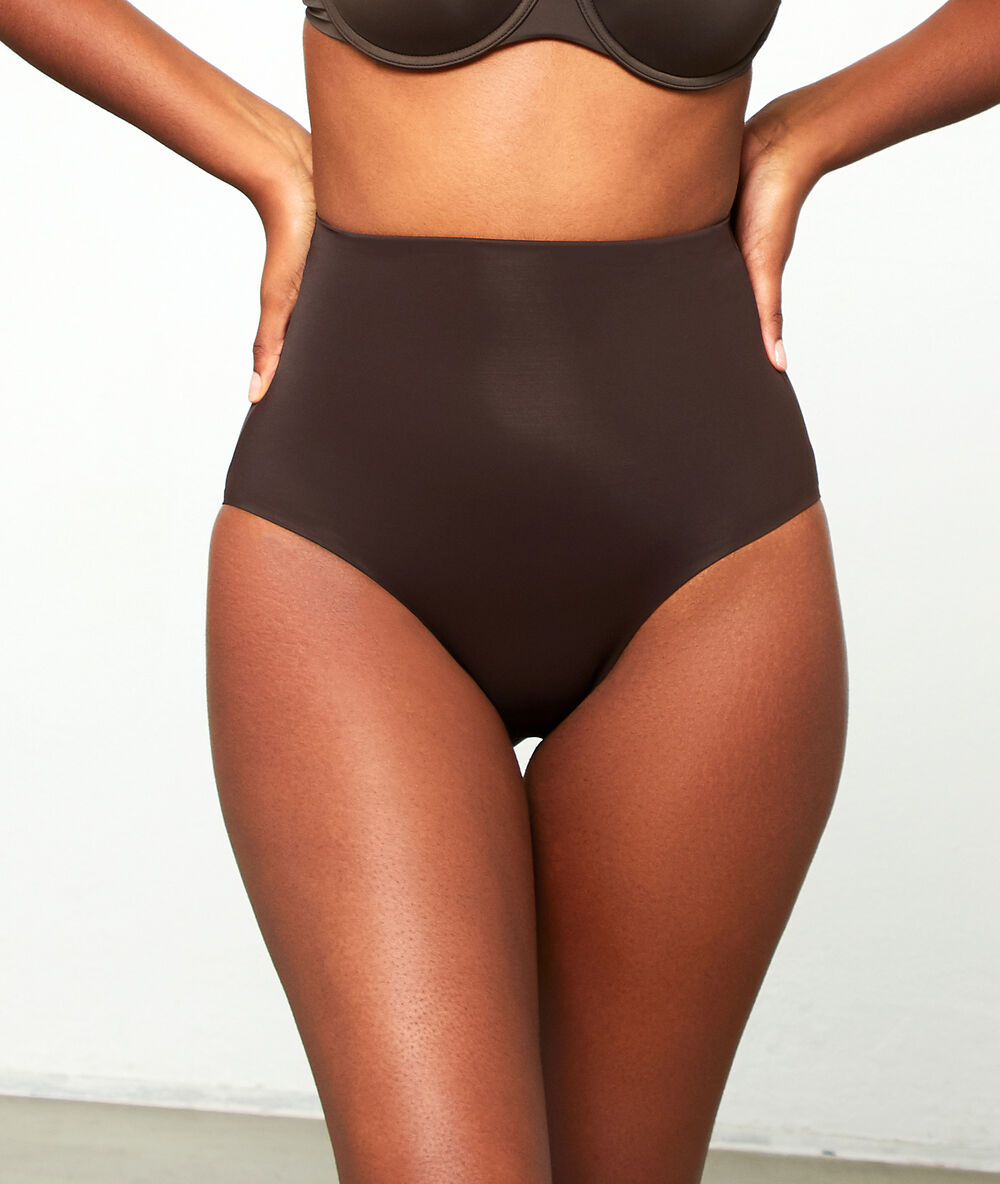 Braguita talle alto moldeadora chocolate.