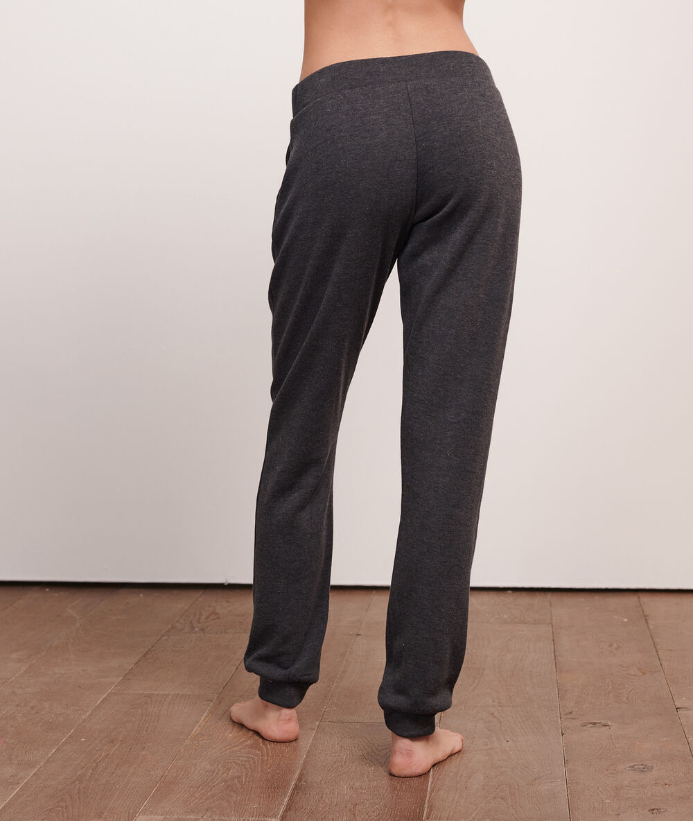 Pantalón pijama antracita.