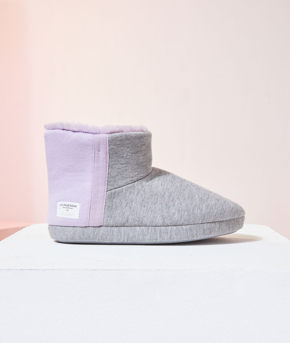 Zapatillas tipo botines c.gris.