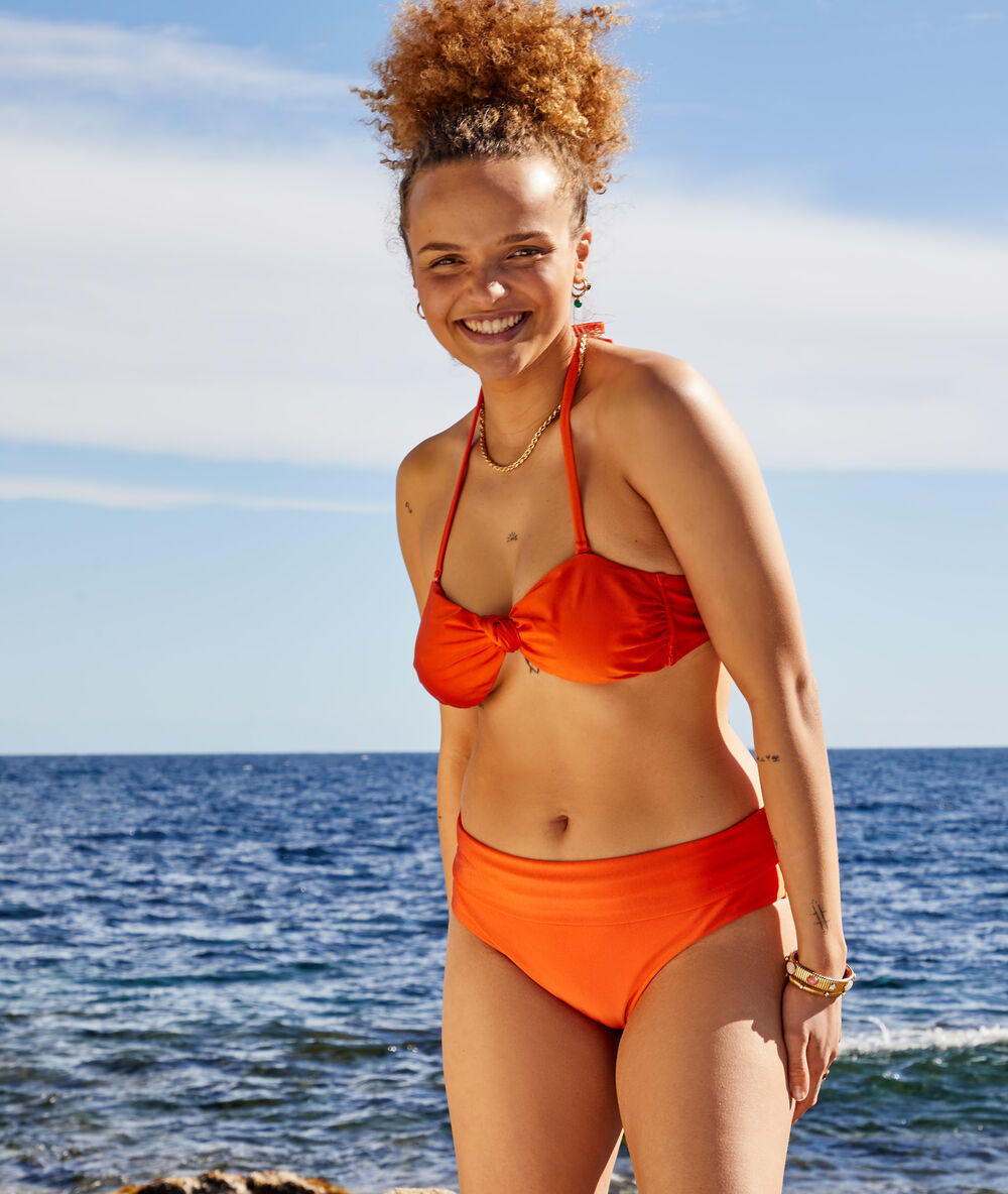 Braguita bikini multiposiciones naranja.