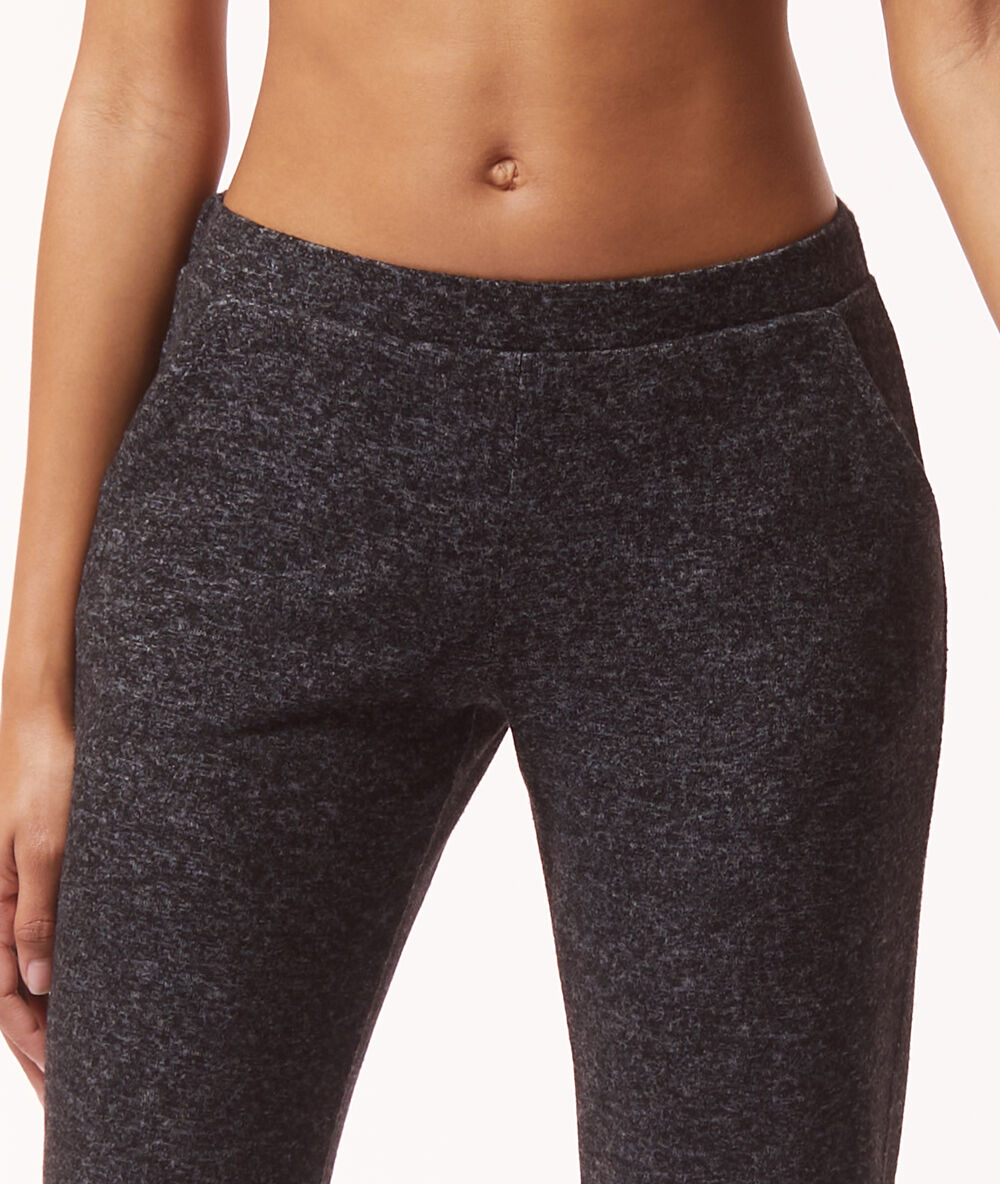 Pantalón pijama antracita.