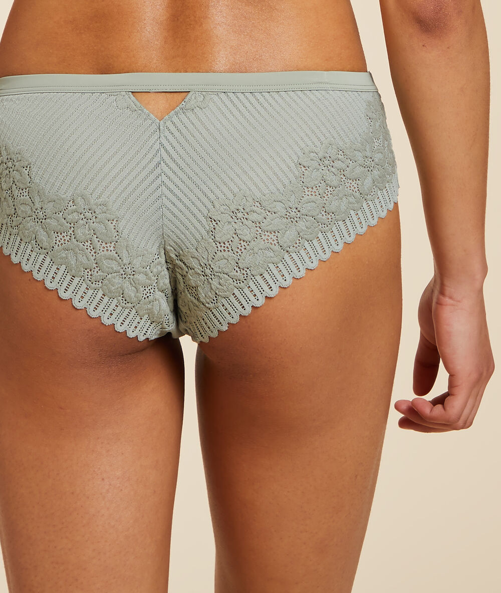 Culote de encaje arcilla.