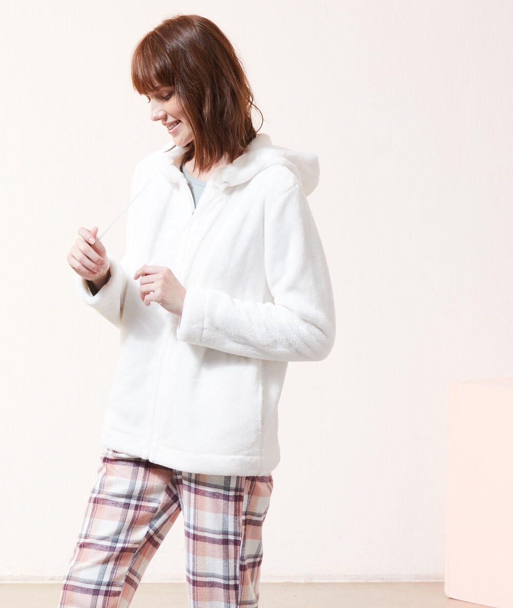 Chaqueta forro interior con capucha crudo.
