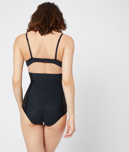 Braguita moldeadora talle alto. nivel 2 negro.