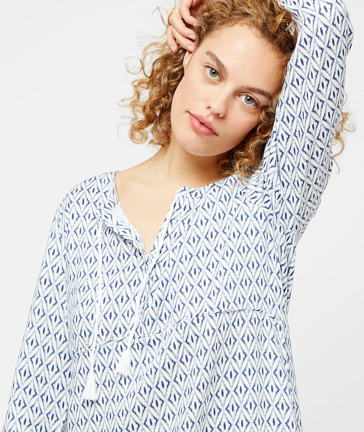 Camisón estampado gráfico crudo.