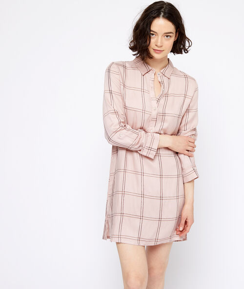 Camis&oacute;n manga larga estampado de cuadros rosa.