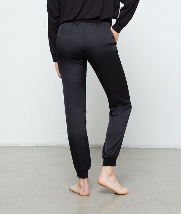 Pantalón de satén liso Pantalón de satén liso