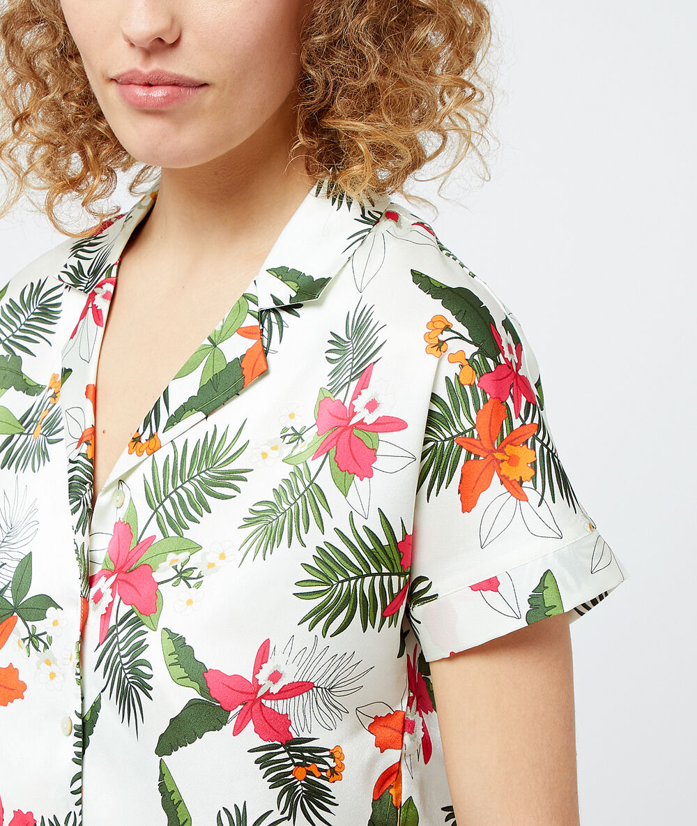 Camisa corta estampado tropical multicolor.