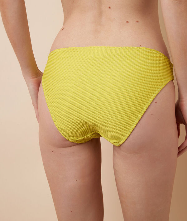 Braguita bikini suave relieve Braguita bikini suave relieve;${refinementColor}