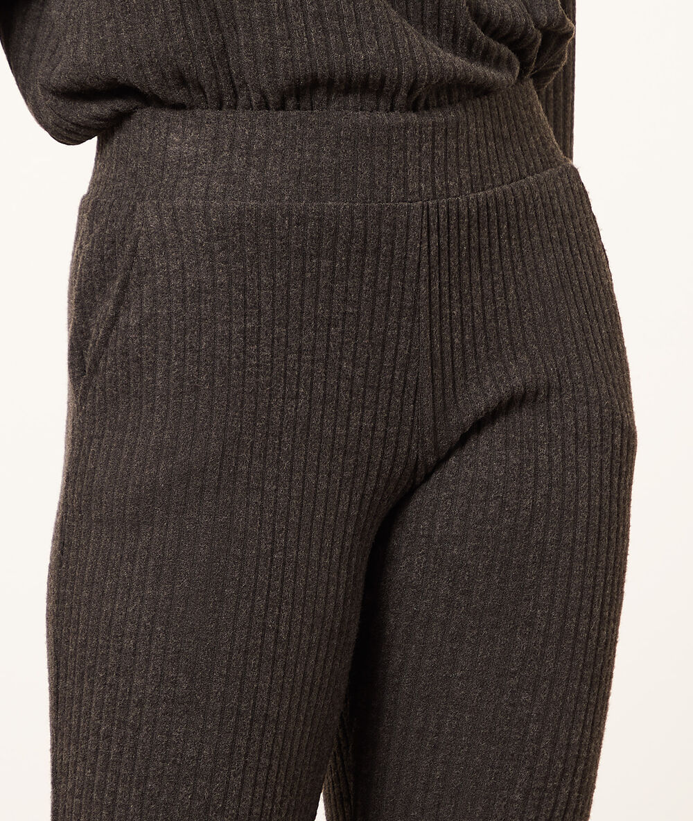 Pantalón jogger, tejido canalé antracita.