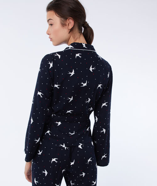 Camisa pijama estampado pájaros azul noche.