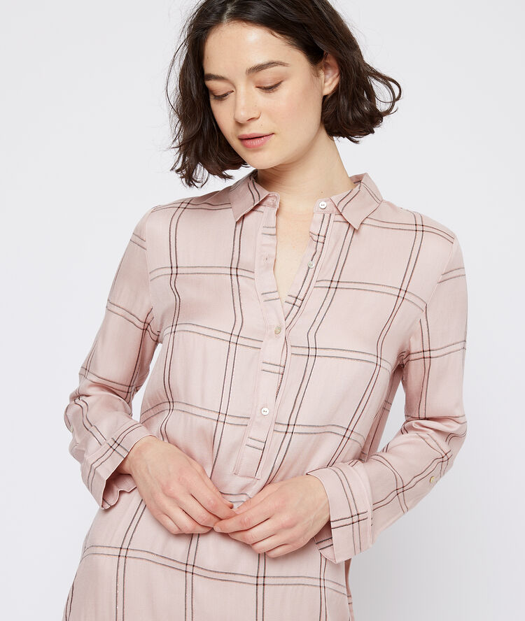 Camisón manga larga estampado de cuadros rosa.