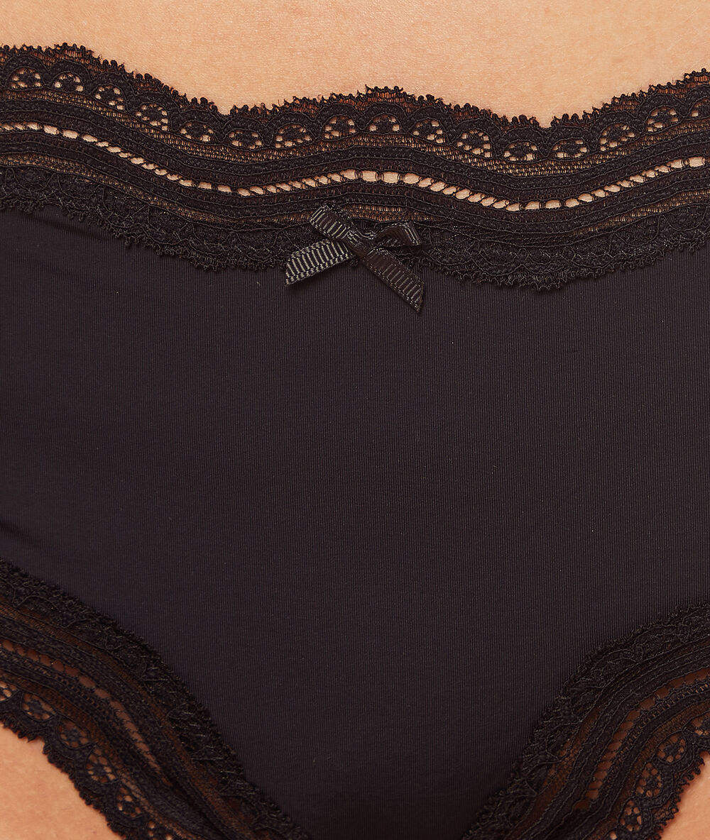 Tanga algodón, motivos encaje negro.