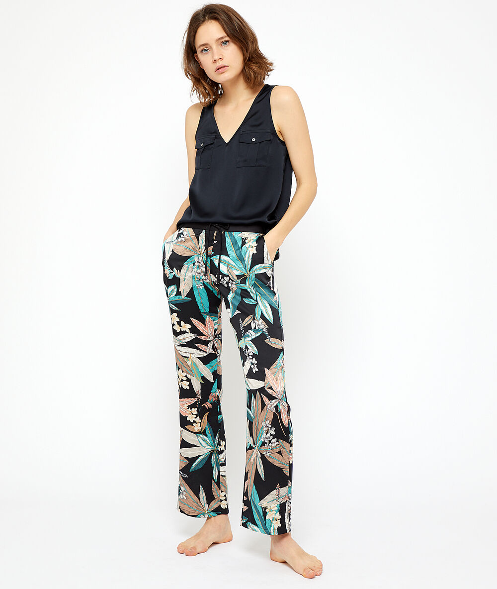Pantalón pijama estampado tropical negro.