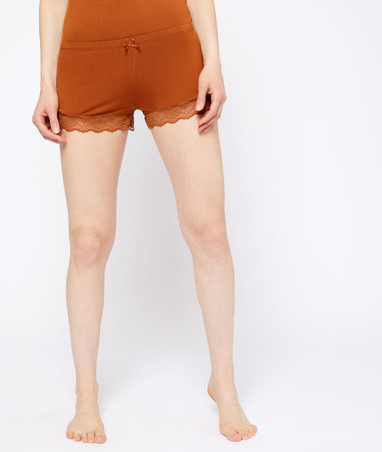 Pantalón corto de viscosa y encaje c.ocre.