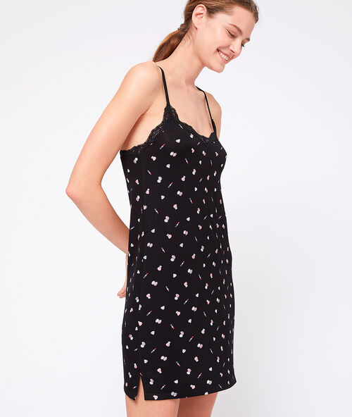 Camis&oacute;n de viscosa estampado negro.