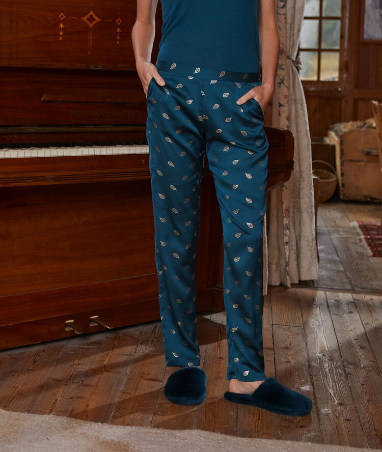 Pijama 3 piezas turquesa.