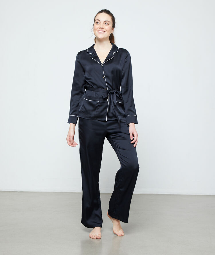 Pantalón pijama de satén negro.