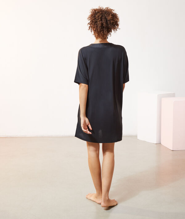 Chemise de nuit col satiné Chemise de nuit col satiné;${refinementColor}