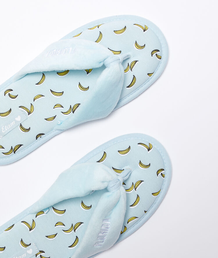 Zapatillas estampado plátanos azul.