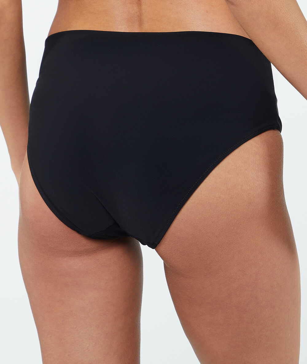 Braguita bikini multiposiciones negro.