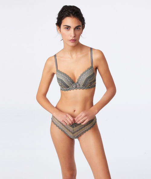 Tanga de encaje gráfico estampado verde.