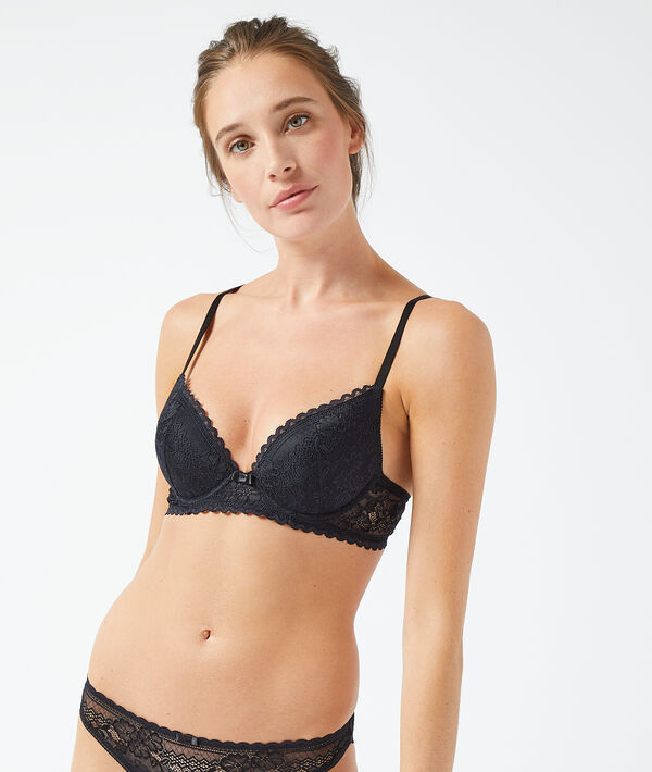 Sujetador push up de encaje. Copa A-C Sujetador push up de encaje. Copa A-C;${refinementColor}