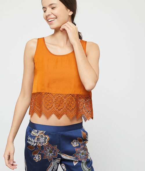 Crop top de sat&eacute;n y encaje c.ocre.
