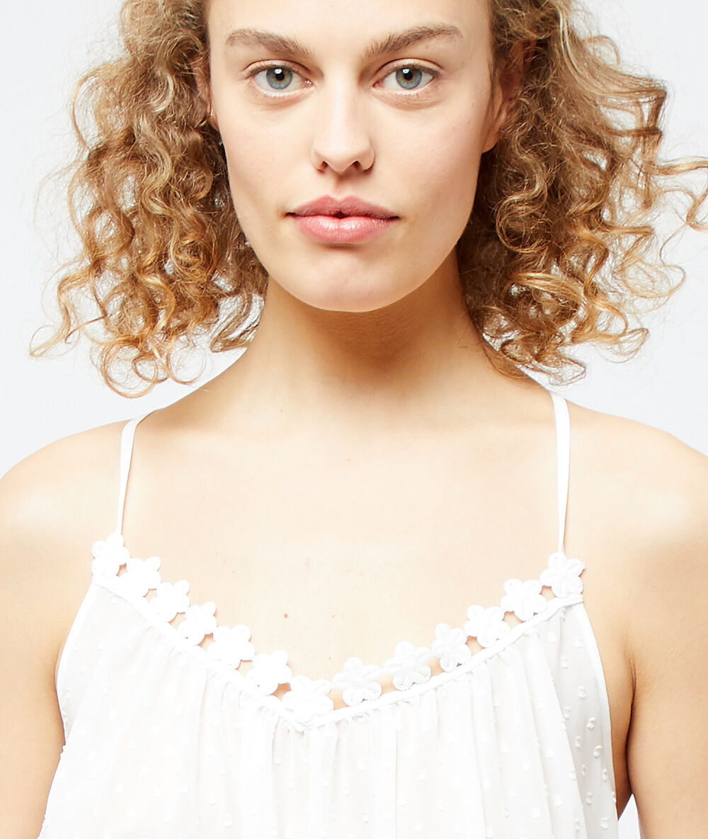 Camisón de tul plumeti crudo.
