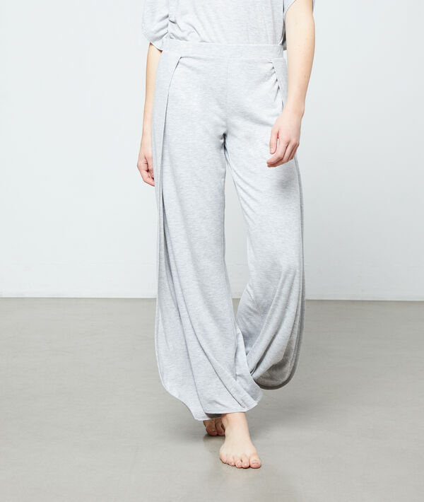 Pantalón ancho viscosa Pantalón ancho viscosa;${refinementColor}