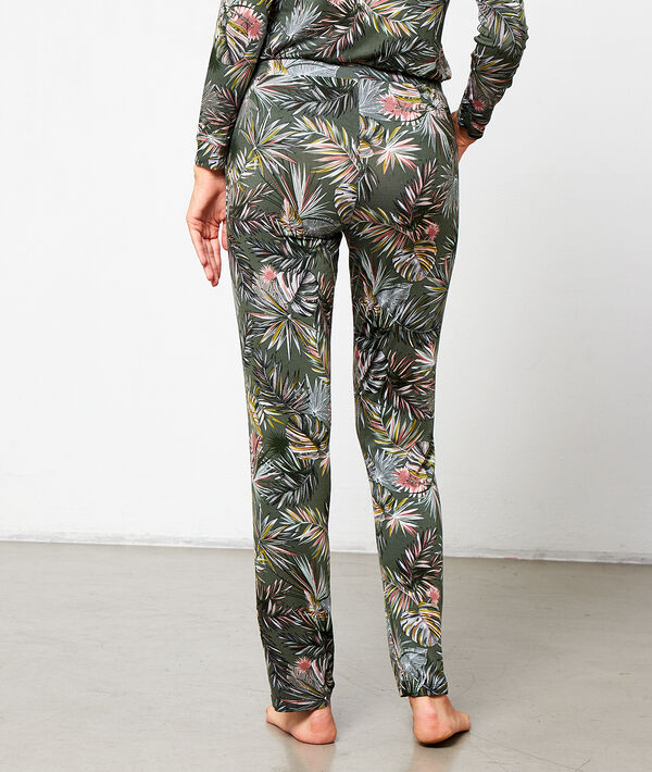 Pantalón viscosa estampado jungla Pantalón viscosa estampado jungla
