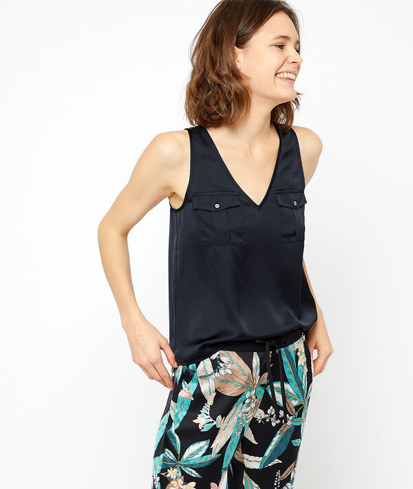 Top de satén con motivos de encaje espalda Top de satén con motivos de encaje espalda;${refinementColor}