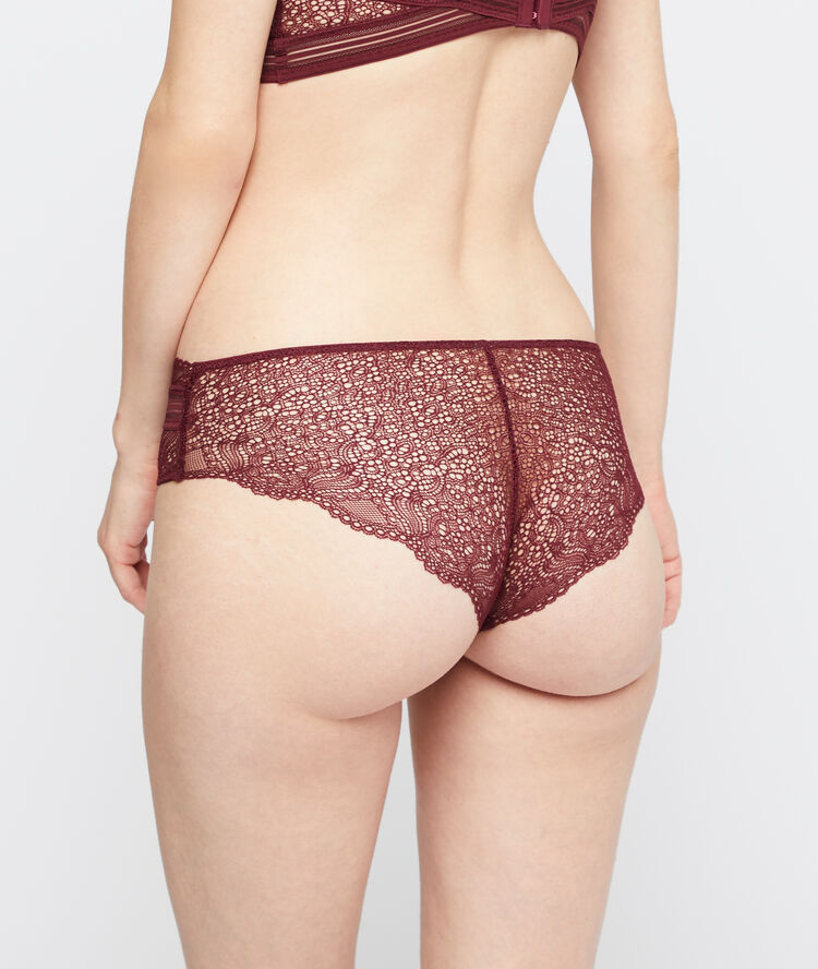 Culote de encaje ciruela.