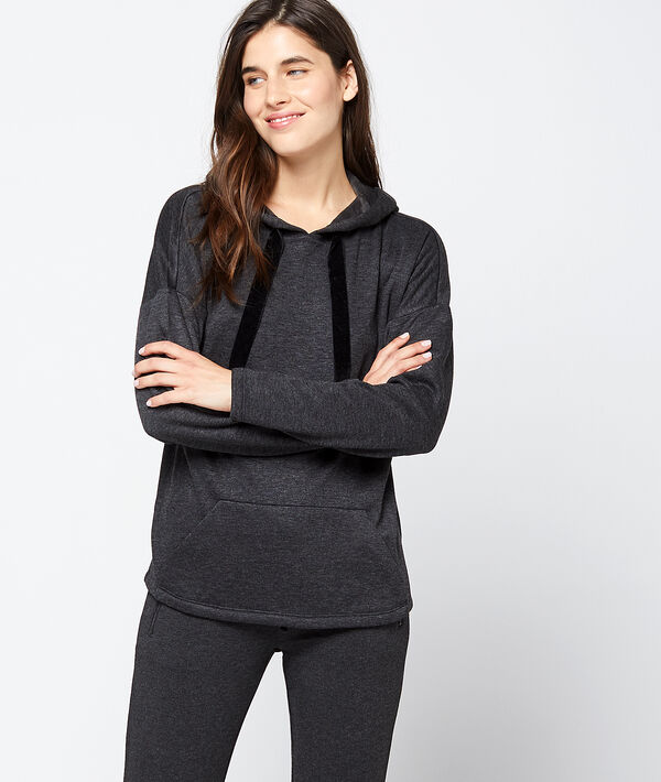 Sudadera homewear con motivos terciopelo Sudadera homewear con motivos terciopelo