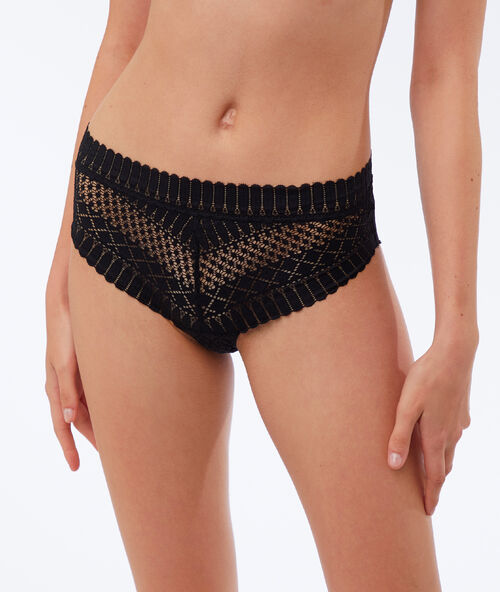 Culote de talle alto de encaje negro.