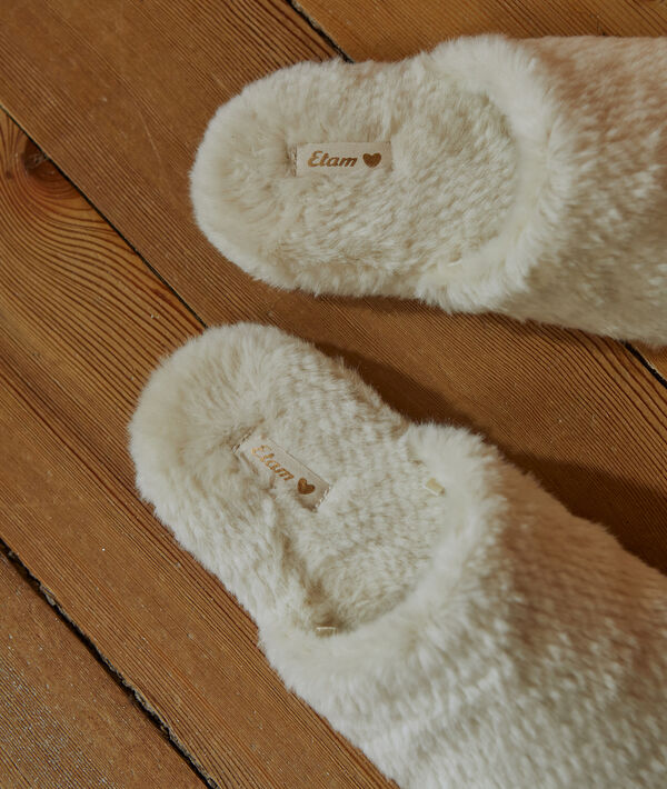 Zapatillas destalonadas forradas Zapatillas destalonadas forradas