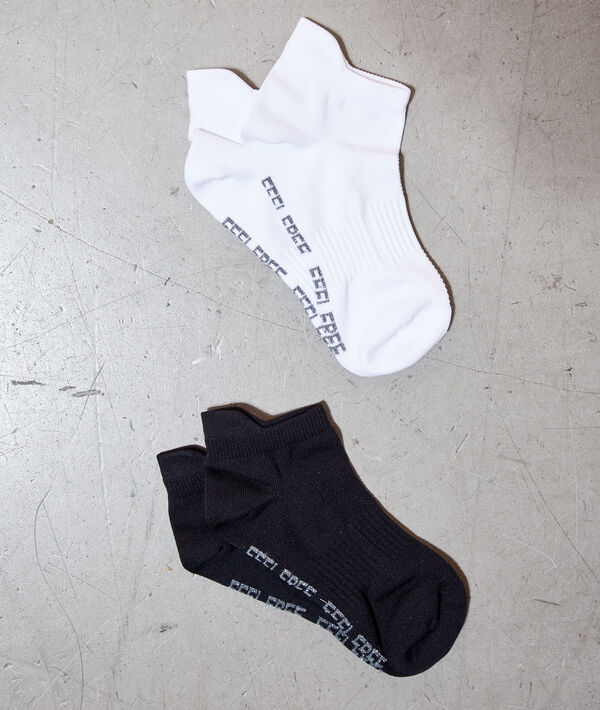 2 pares calcetines tobilleras 2 pares calcetines tobilleras;${refinementColor}