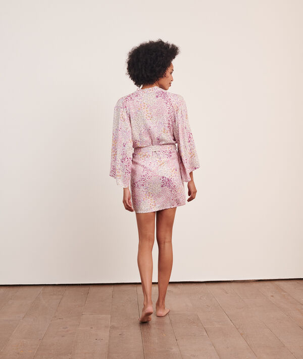 Bata tipo kimono estampada Bata tipo kimono estampada;${refinementColor}