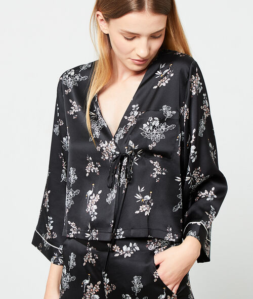 Camisa pijama escote cruzado negro.