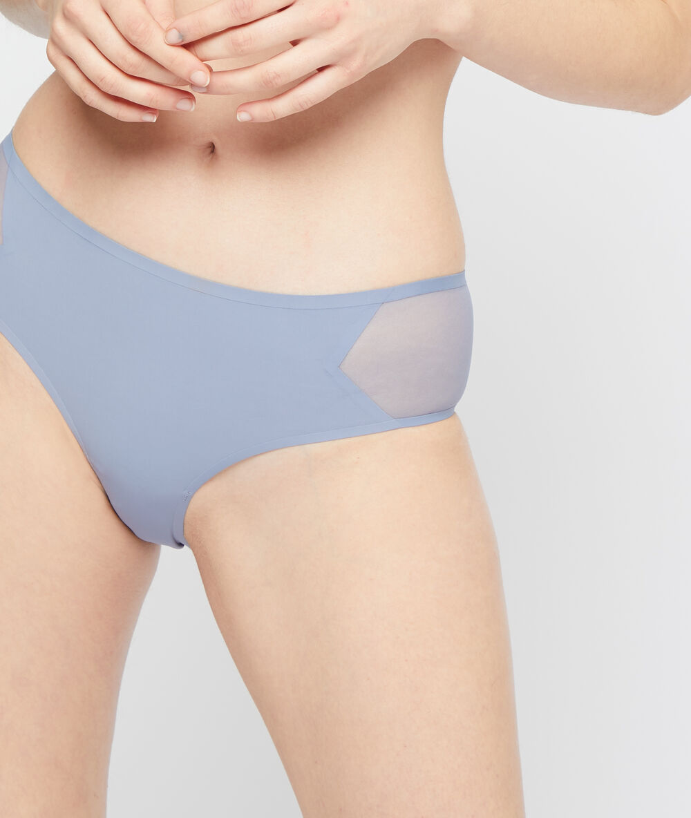 Culote de microfibra y tul azul.