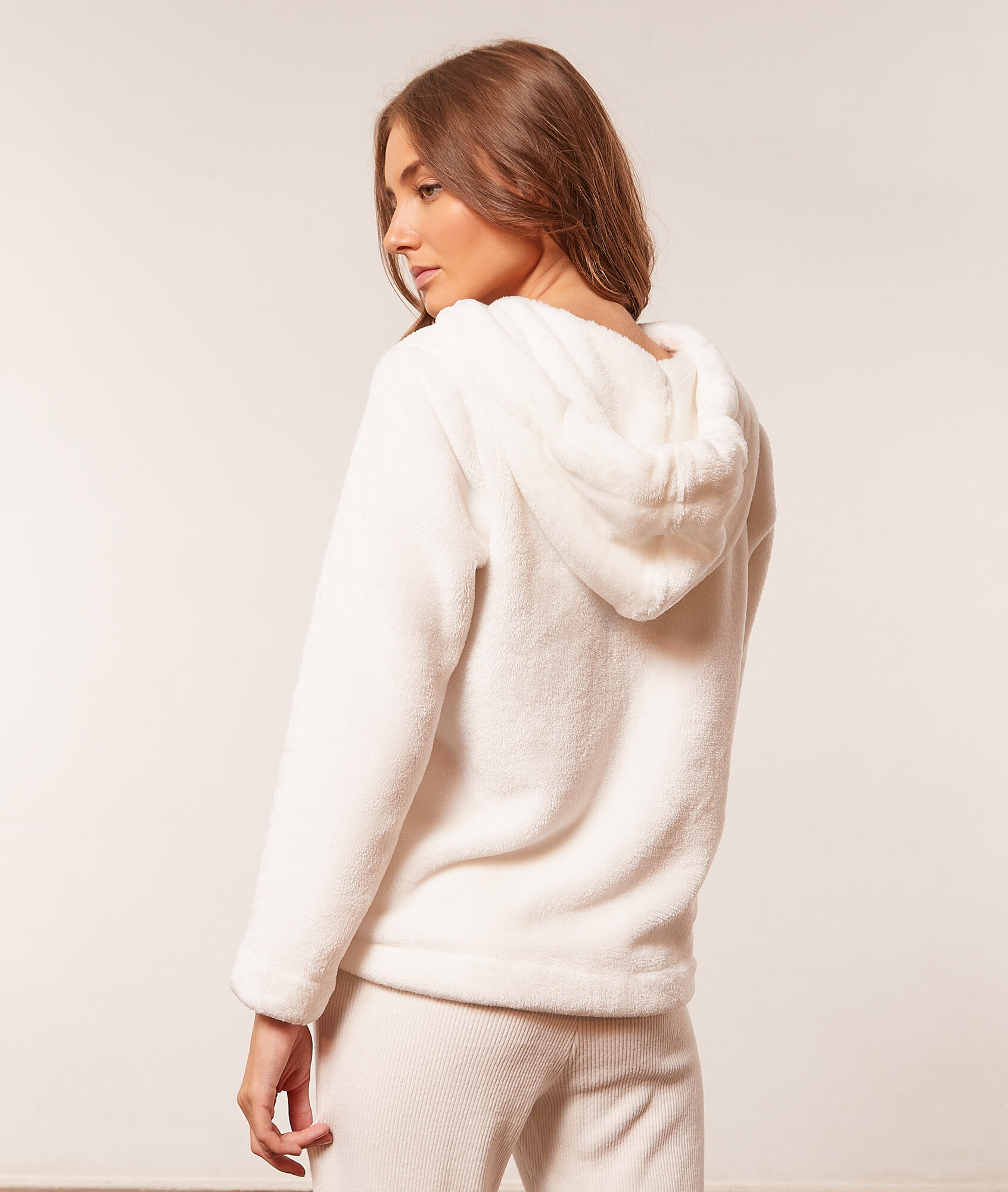 Polera en polar con capucha - H\u0026M PE