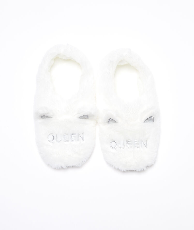 Zapatillas con pelo orejas de gato crudo.