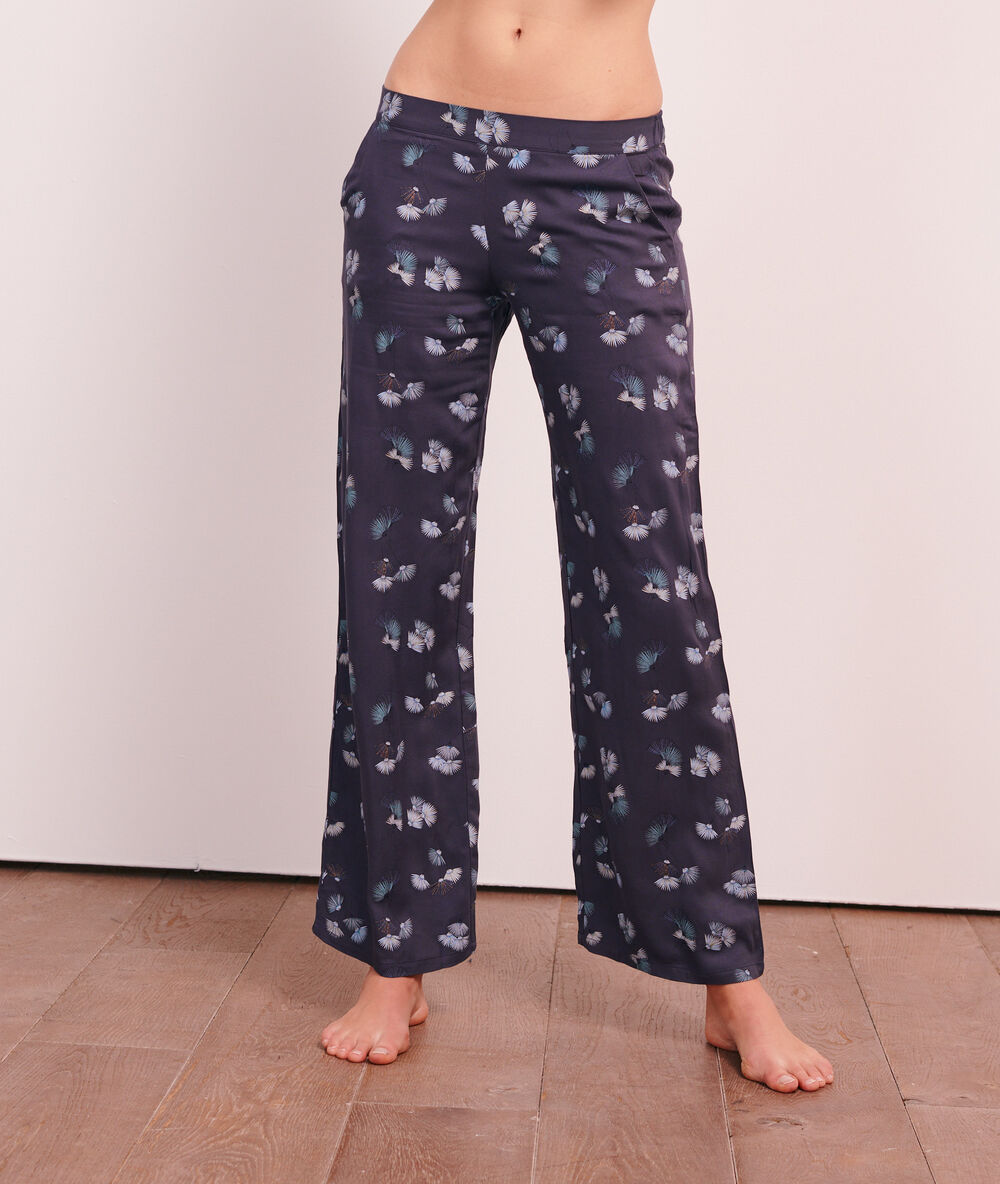 Pijama 3 piezas estampado, chaqueta forro polar azul índigo.