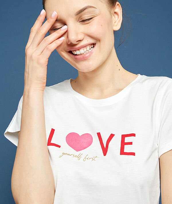Camiseta 'love' Camiseta 'love';${refinementColor}