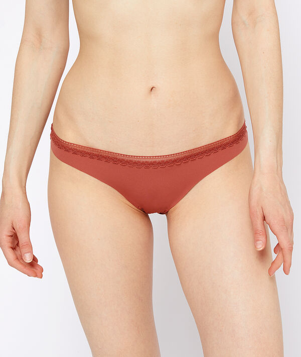 Tanga de microfibra y encaje Tanga de microfibra y encaje