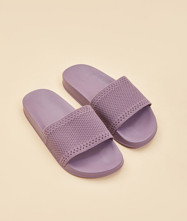 Zapatillas tipo chancla Zapatillas tipo chancla;${refinementColor}