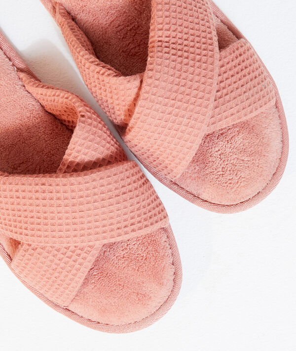 Zapatillas tipo chancla Zapatillas tipo chancla;${refinementColor}